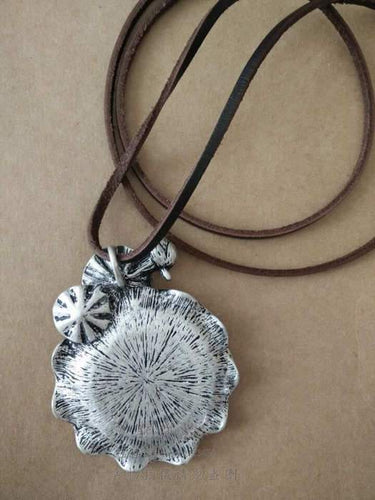 Lotus Leaf Pendant Necklace-Your Soul Place